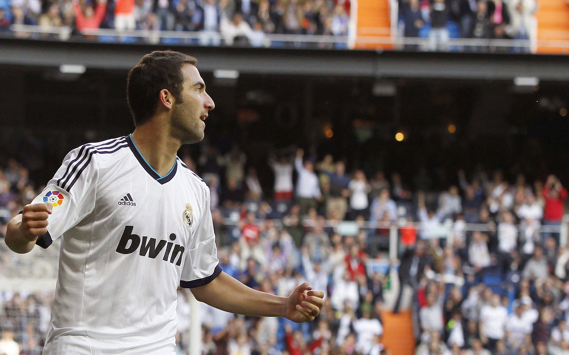 全国马拉松挑战赛高原赛道引爆全场，全程马拉松比赛